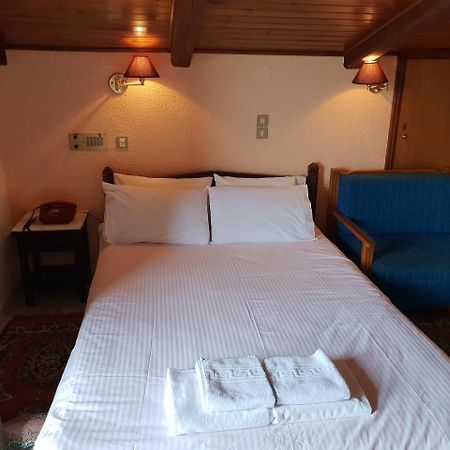 Apollo Hotell Delphi Exteriör bild