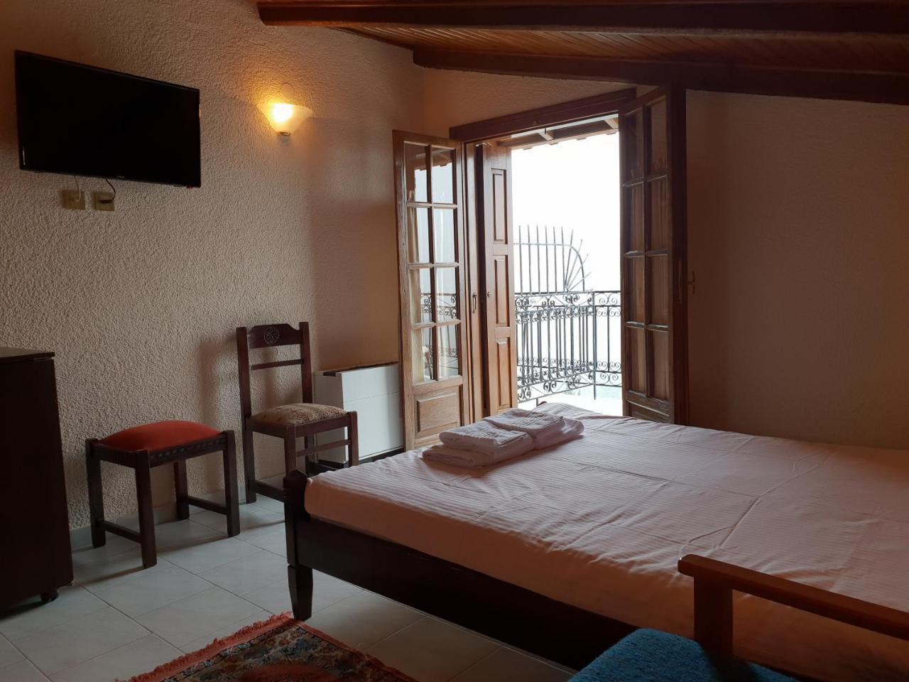 Apollo Hotell Delphi Exteriör bild